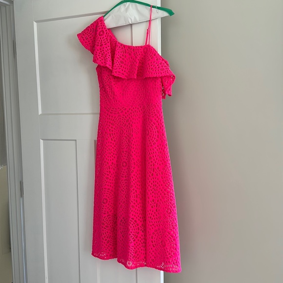 Lilly Pulitzer One Shoulder - Picture 2 of 2